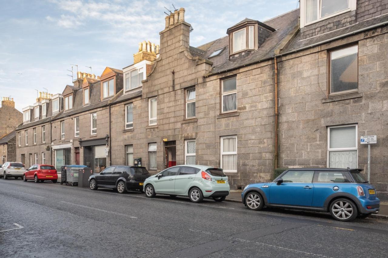 Hutch 2 Bed Apart アバディーン エクステリア 写真